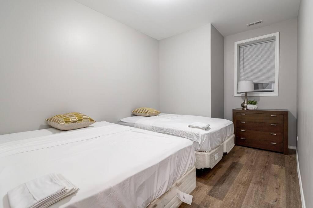 Suite 1 On Southport 4 Queen Beds Chicago Eksteriør billede